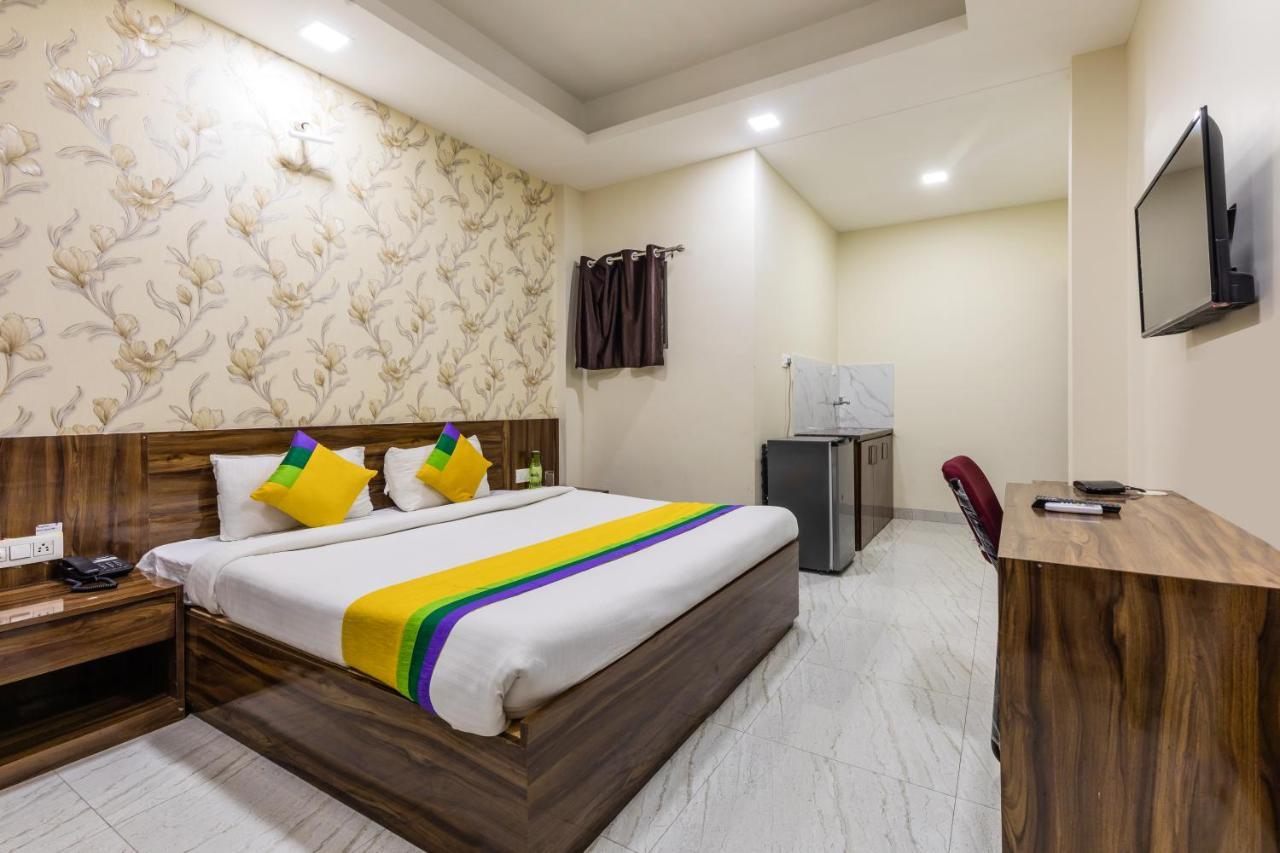 Treebo Trip Namaste Indore Exterior foto