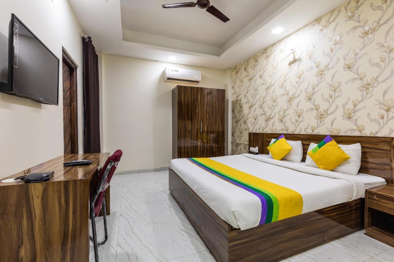 Treebo Trip Namaste Indore Exterior foto