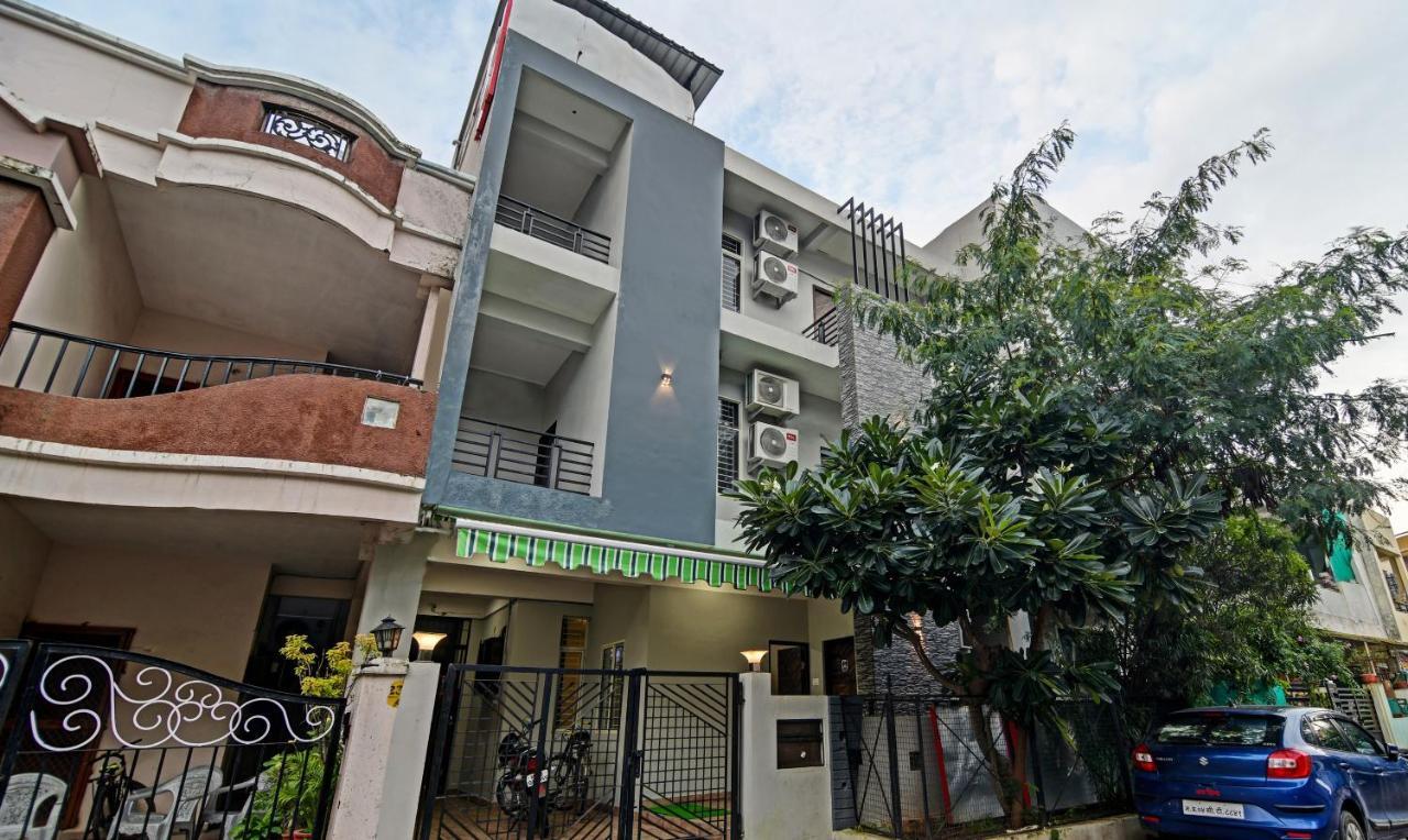 Treebo Trip Namaste Indore Exterior foto